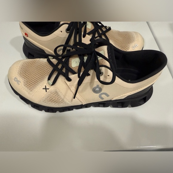 On Running Athletic Shoes in Cream and Black - Picture 1 of 4